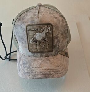 Goorin Bros Trucker Hat Storm Stallion  Limited Edition Tan NWT
